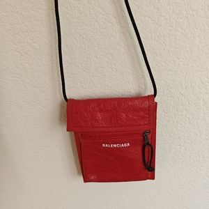 balenciaga explorer pouch lambskin leather handbag small bag